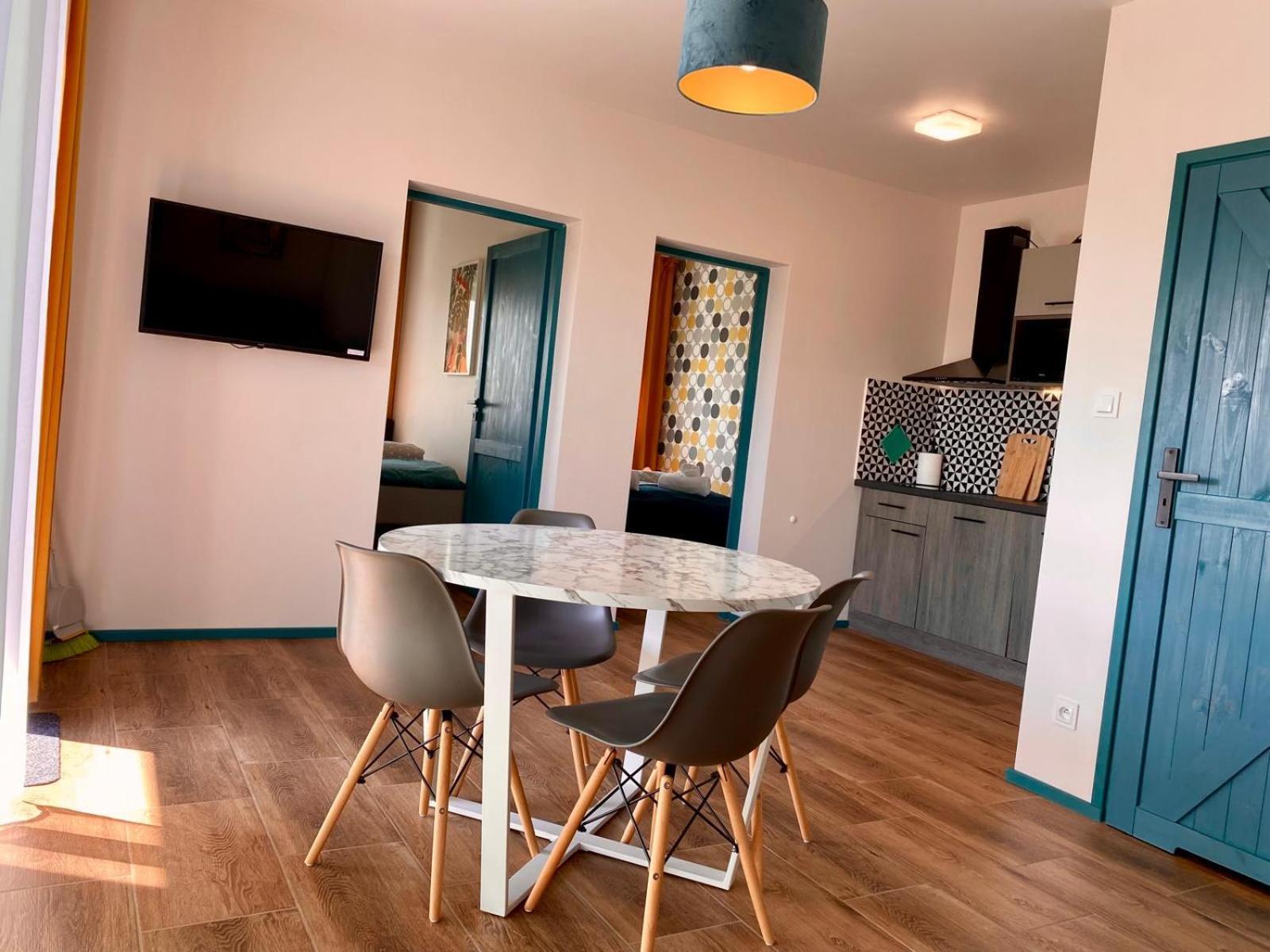 Apartamenty Czerwone Korale Хлопи Екстер'єр фото