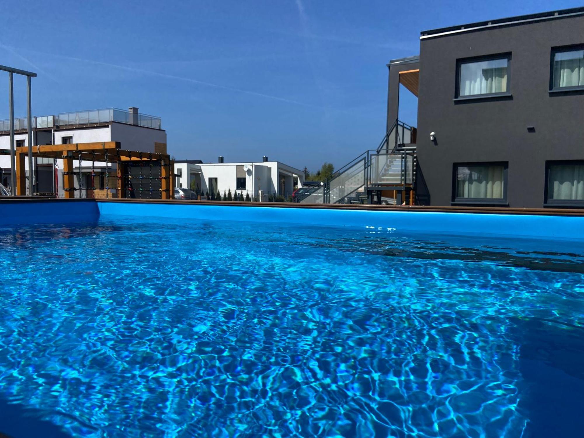 Apartamenty Czerwone Korale Хлопи Екстер'єр фото